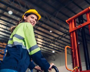 Read more about the article İkinci El Forklift Nedir? Ne İşe Yaramaktadır?